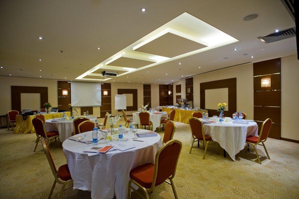 Eastyard Khobar Hotel - Formerly Ramada By Wyndham Khobar Exteriér fotografie