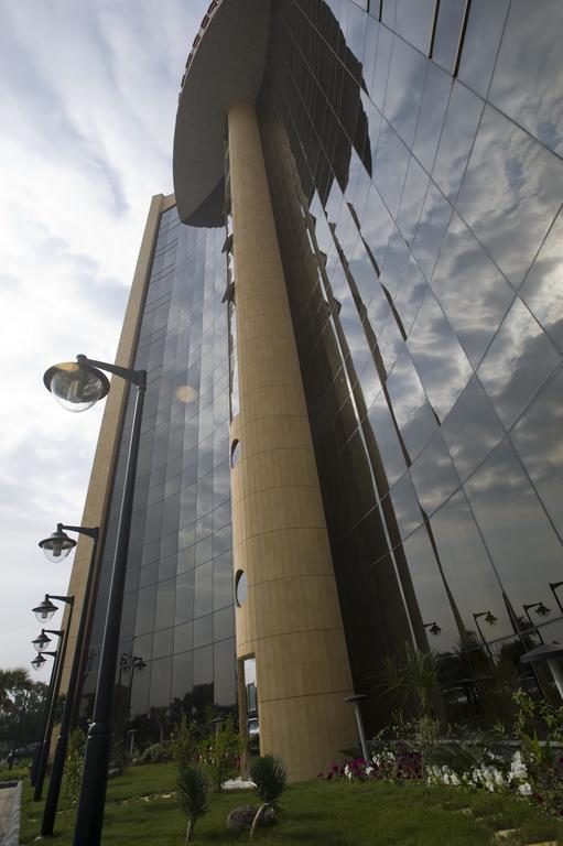 Eastyard Khobar Hotel - Formerly Ramada By Wyndham Khobar Exteriér fotografie