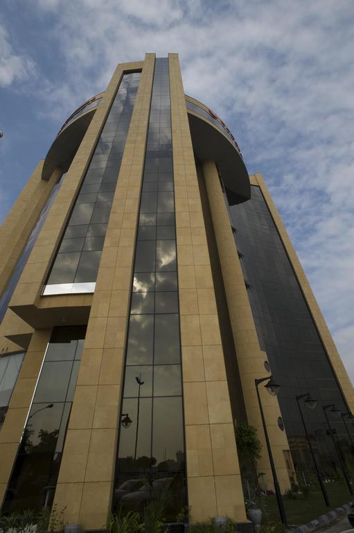 Eastyard Khobar Hotel - Formerly Ramada By Wyndham Khobar Exteriér fotografie