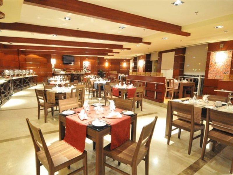 Eastyard Khobar Hotel - Formerly Ramada By Wyndham Khobar Exteriér fotografie