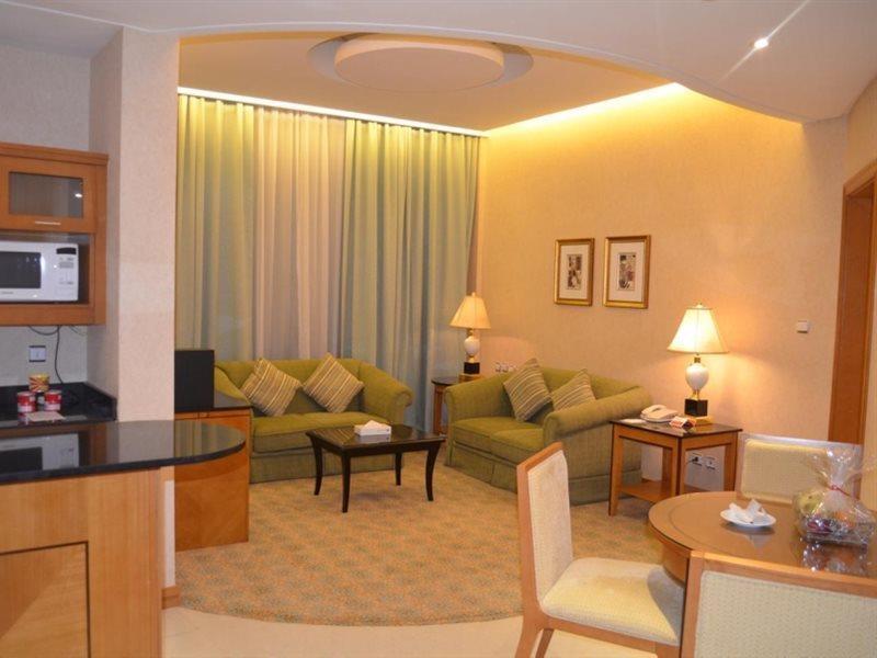 Eastyard Khobar Hotel - Formerly Ramada By Wyndham Khobar Exteriér fotografie