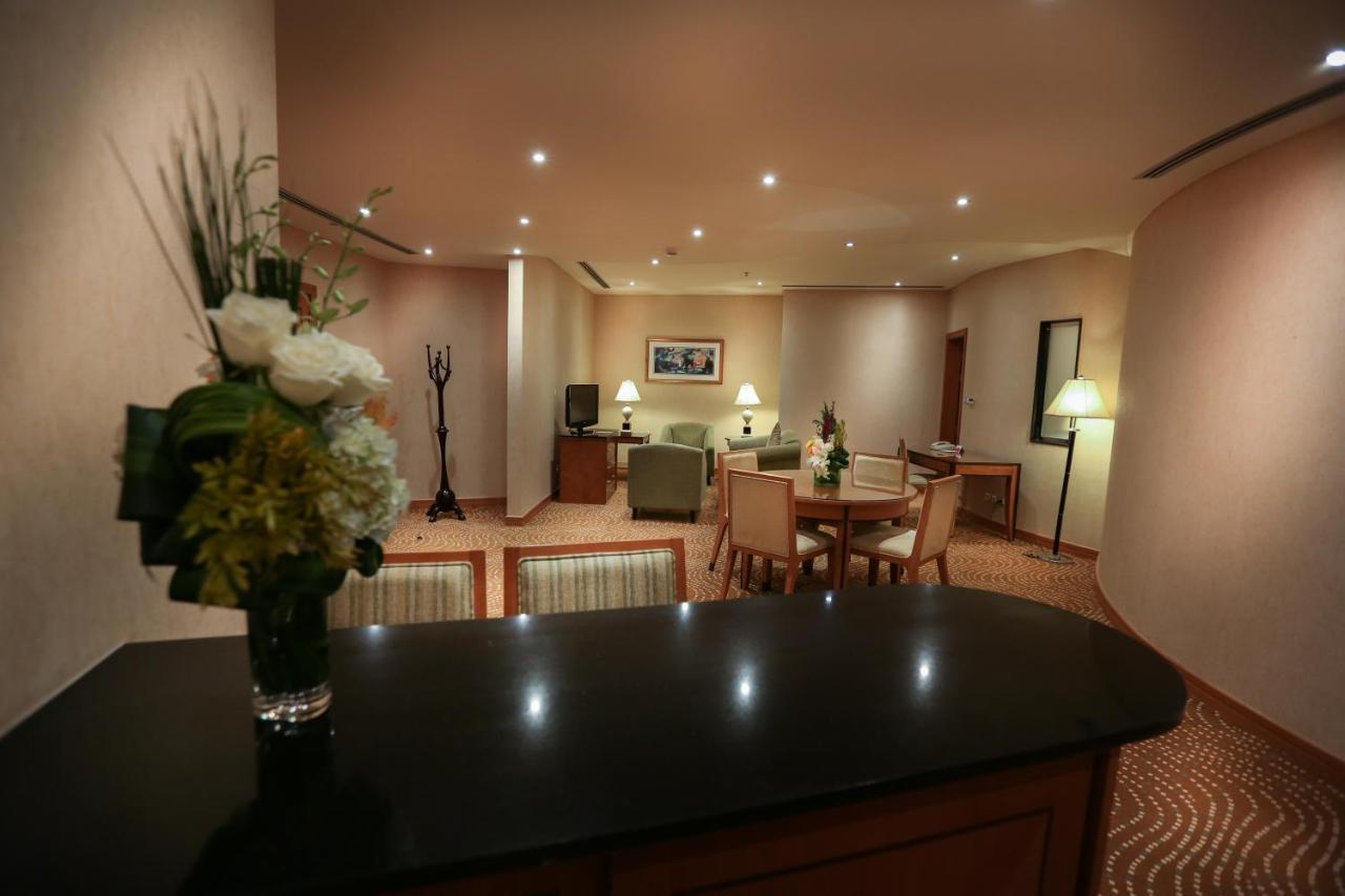 Eastyard Khobar Hotel - Formerly Ramada By Wyndham Khobar Exteriér fotografie